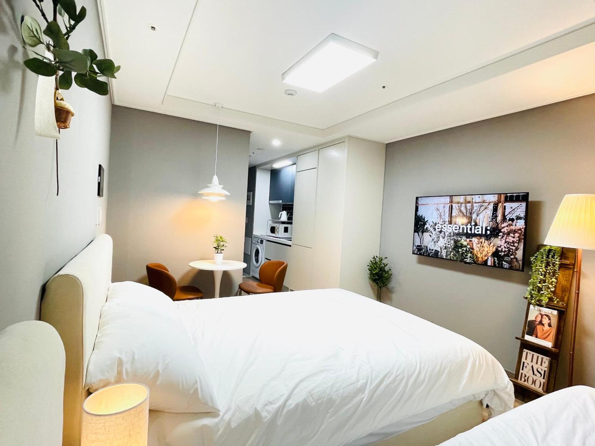 Inn-The City Myeongdong Seoul Exterior photo